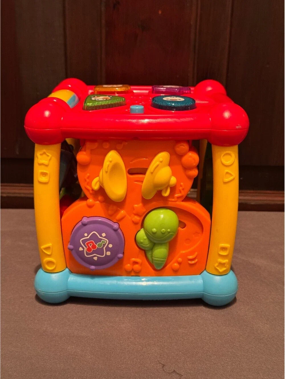 VTech Busy Learners Activity Cube Educational Toy -- Tested